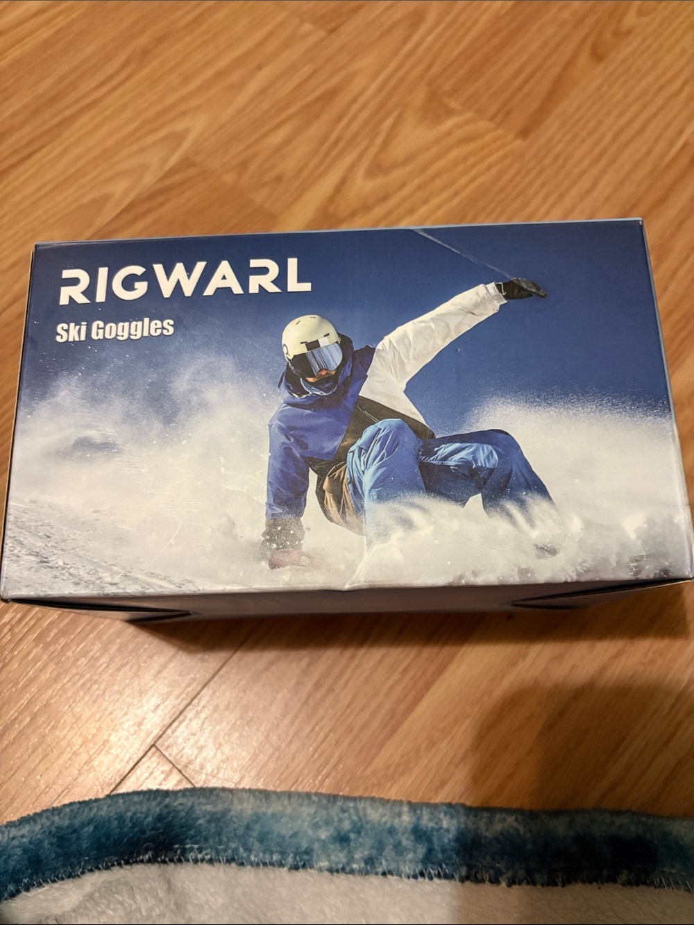 Blue Box Sliver SKI GOGGLES Box - Light Blue